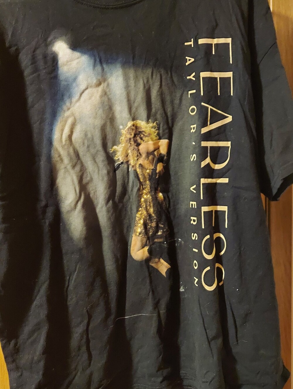 Taylor Swift Black 'Fearless' Graphic Tee with Gold Print